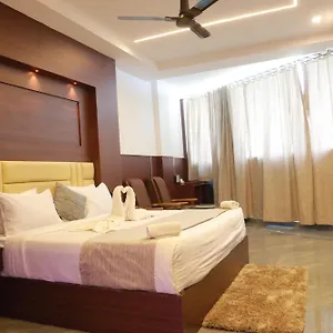 Moon Line Resort