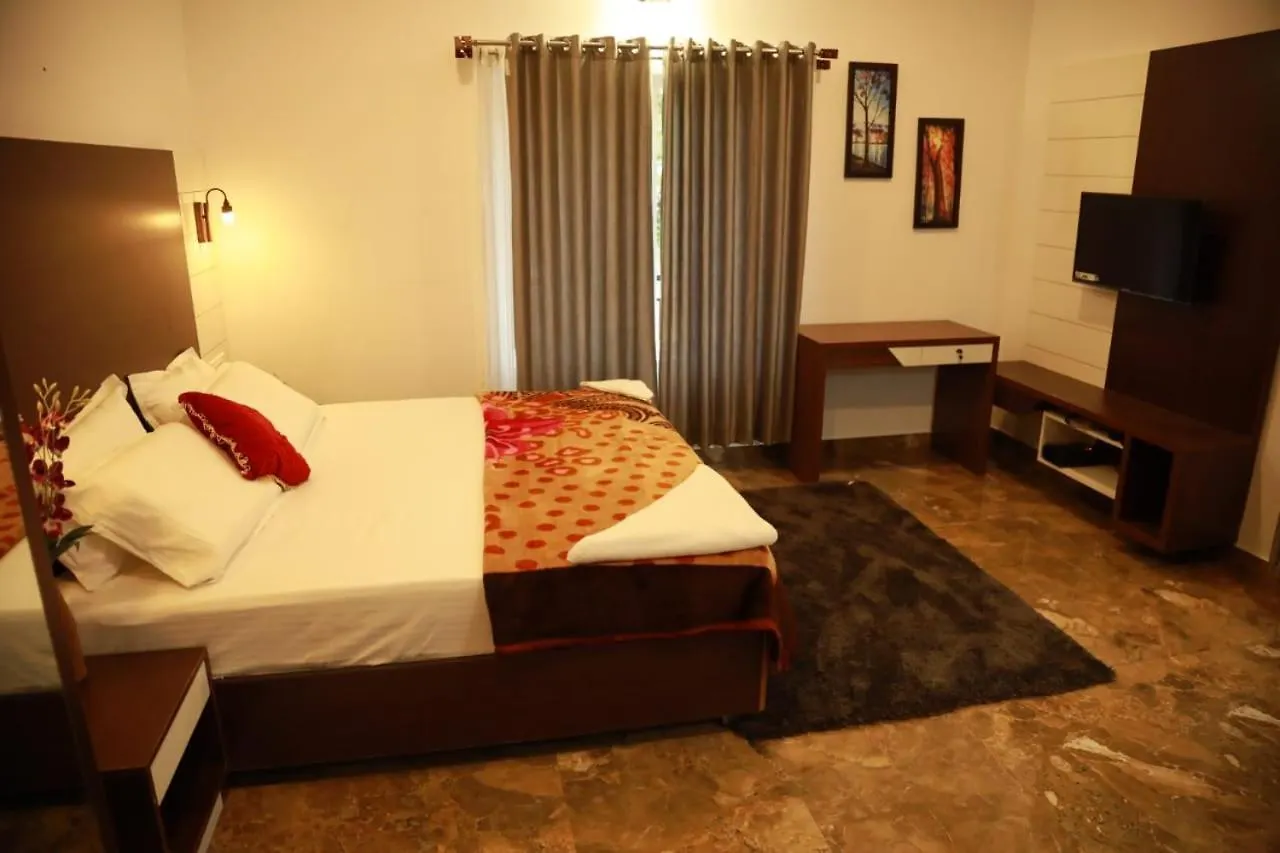 Homestay Pepper Tree Munnar Apartment Anaviratty