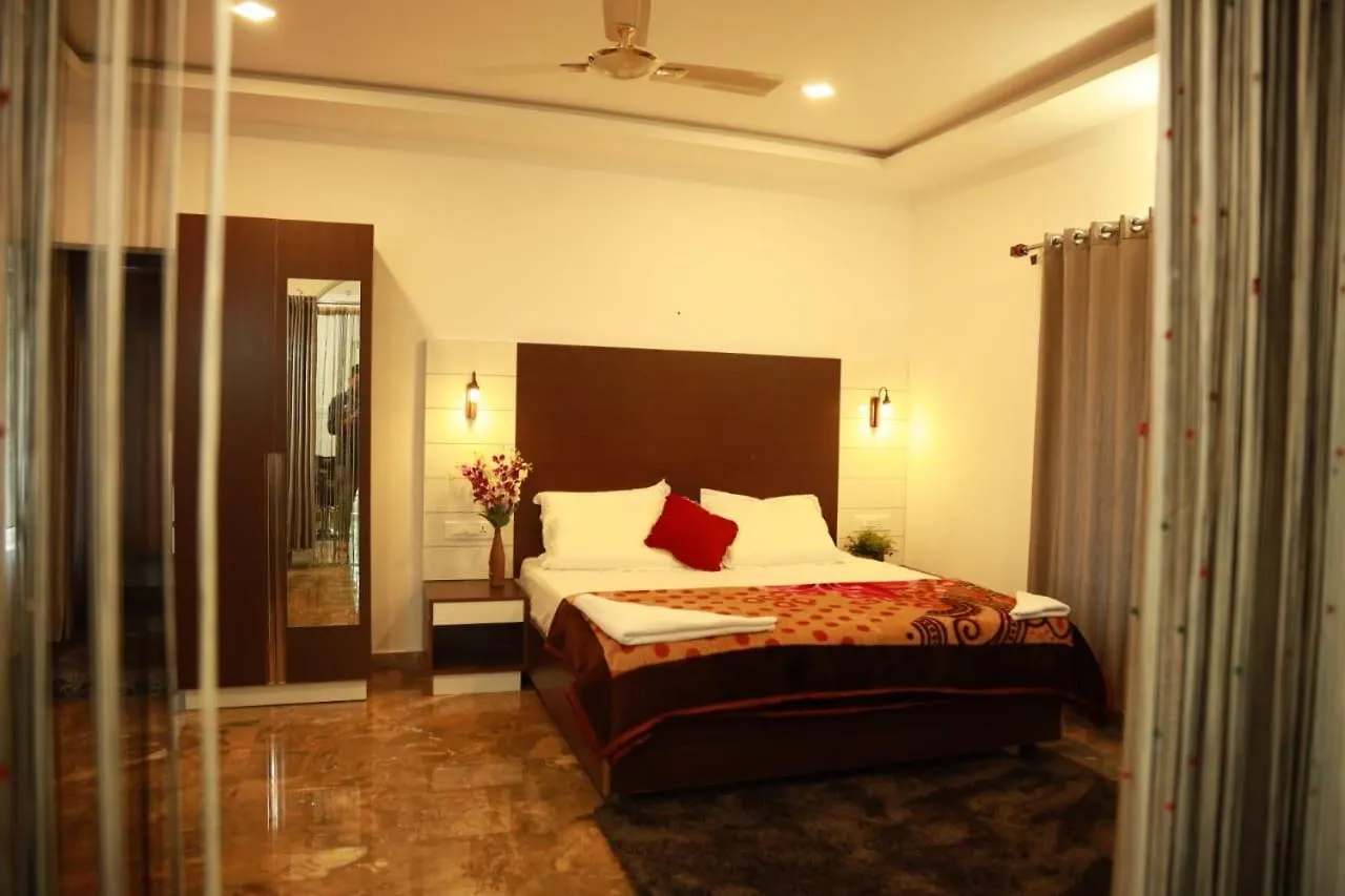 Pepper Tree Munnar Apartment Anaviratty